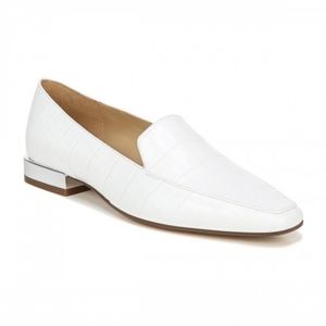 NATURALIZER Women's Loafer Shoe